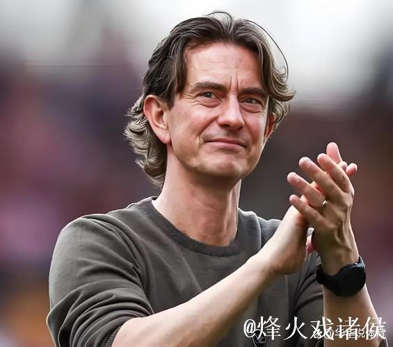 英媒：热刺主帅弗兰克暂不会下课